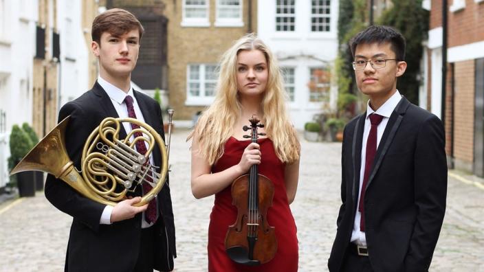CD Horn Trios – Brahms E Ligeti Con Marie-Luise Neunecker, Antje Weithaas, Silke Avenhaus