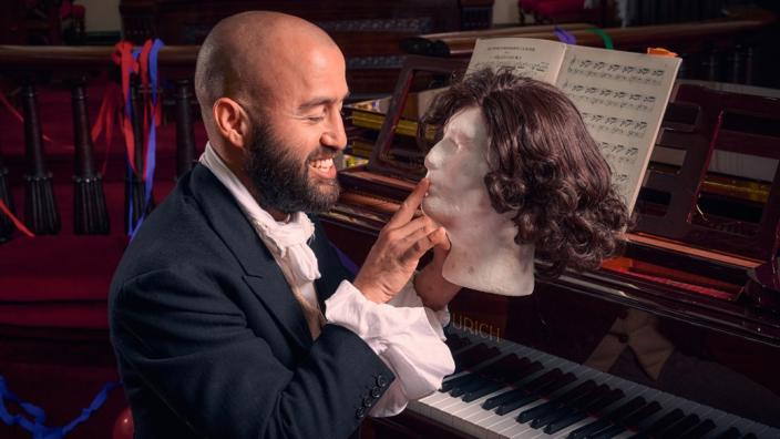 Aidan Jones: Chopin's Nocturne | Farnham Maltings