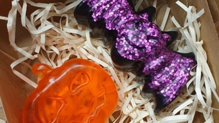 Suds & Scents: Halloween Soap-Making Workshop 5yrs+ | Yvonne Arnaud Theatre