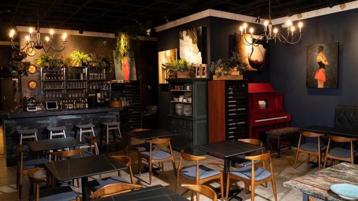 Cafe-BoutiquePIANO-2028-4.jpg?