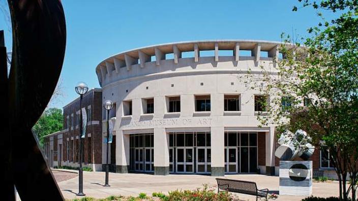 Acquisition Trust Presents The Women's Table