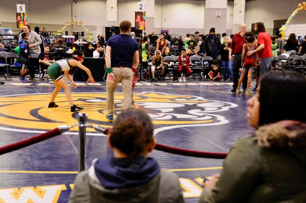 Beauty and the Beast wrestling