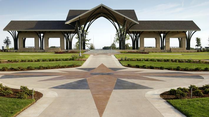Visit The Texas Sculpture Garden Hall Park Art In Frisco Texas