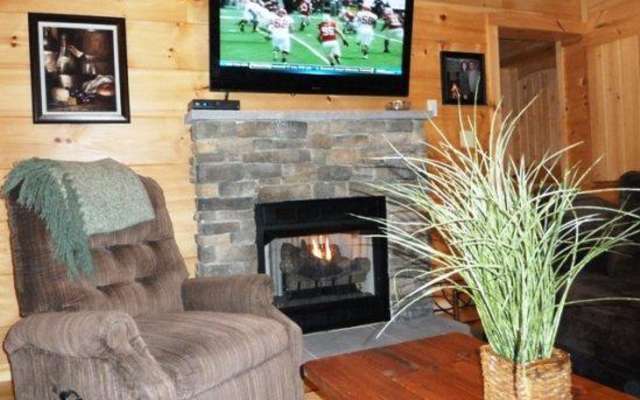 A Buck S Peak Cabin Ada Accessible Sleeps 10 Peak Cabin Ada Accessible Sleeps 10, Best Fireplace Design Center Hamilton Va