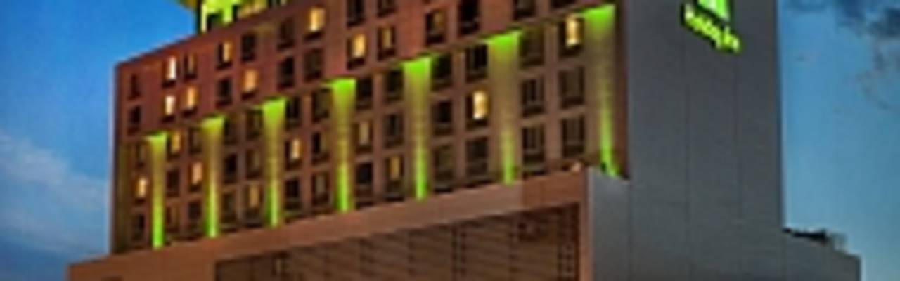 The Hub at Holiday Inn