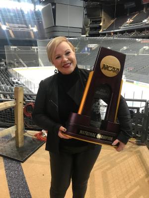 Holly Rowe