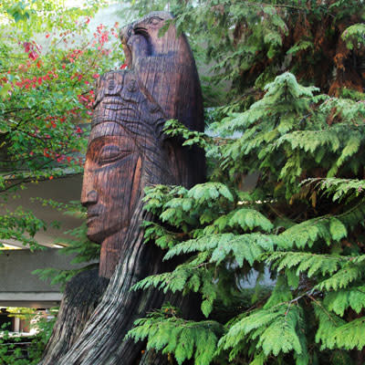 Bellevue-Public-Art-Forest-Deity