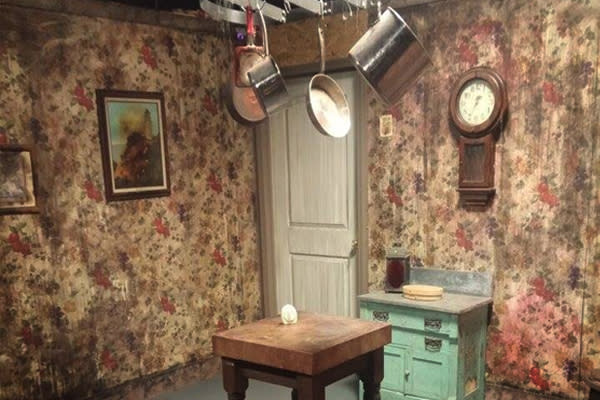 Haunted Hotel Experience at Beaumont Escape Room