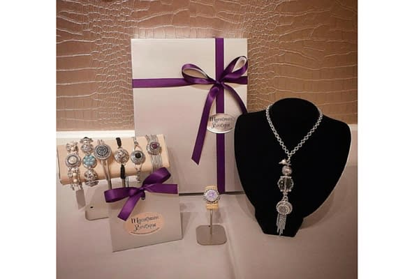Mainstream Boutique offers a variety of fashion-forward pieces for women of all ages.