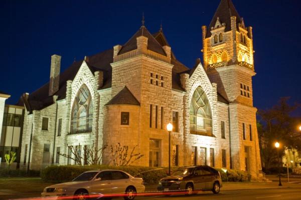 Tyrrell Historic Library