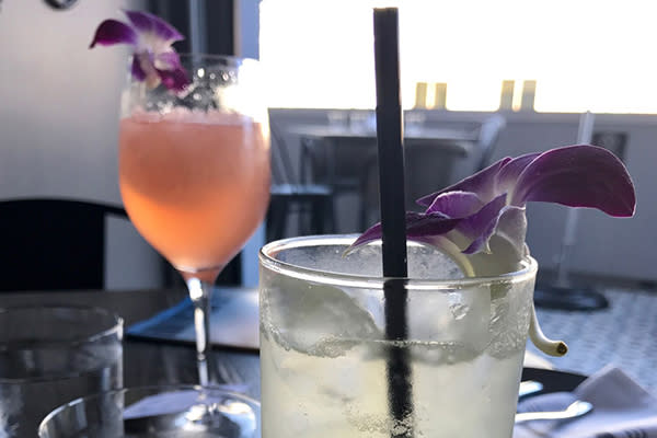 Happy Hours In Huntington Beach
