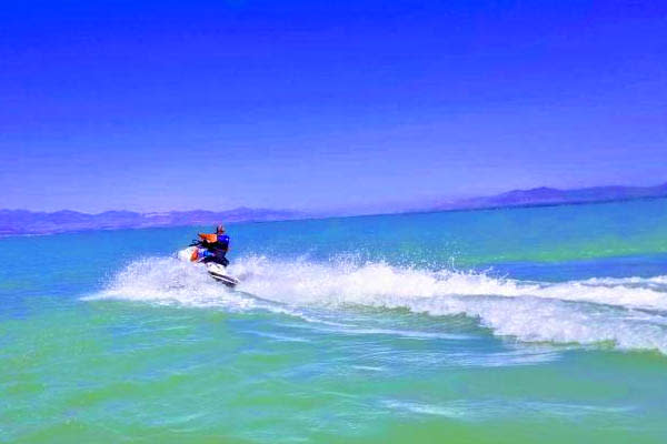 utah lake jet skiing