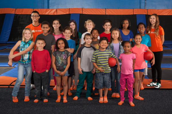 sz_kids_group_dodgeballs_zpsjhxn1c7k