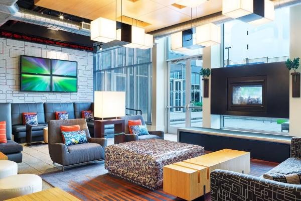 Aloft Lobby