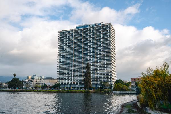 1200 Penthouse Apartments