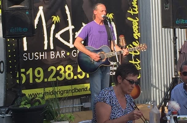 Musician playing at Grand Bend