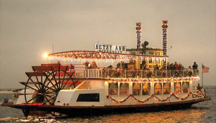 Betsy Ann Riverboat Christmas