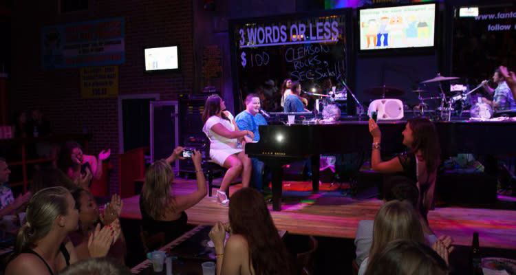 Crocodile Rocks at Broadway at the Beach