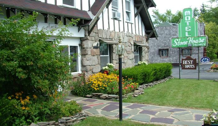 Stone House Motel Ticonderoga NY 12883