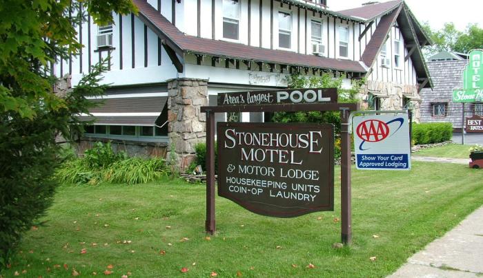 Stone House Motel Ticonderoga NY 12883