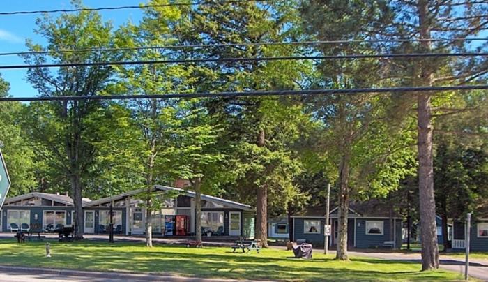 Park Motel Cabins Tupper Lake Ny 12986