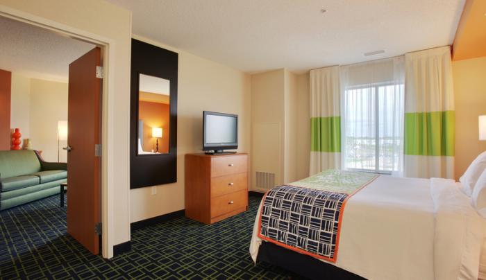 One-Bedroom Suite One-Bedroom Suite