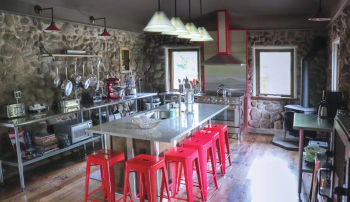The River House Kitchen The River House Kitchen