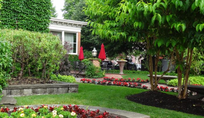 The Gardens at The Mansion The Gardens at The Mansion