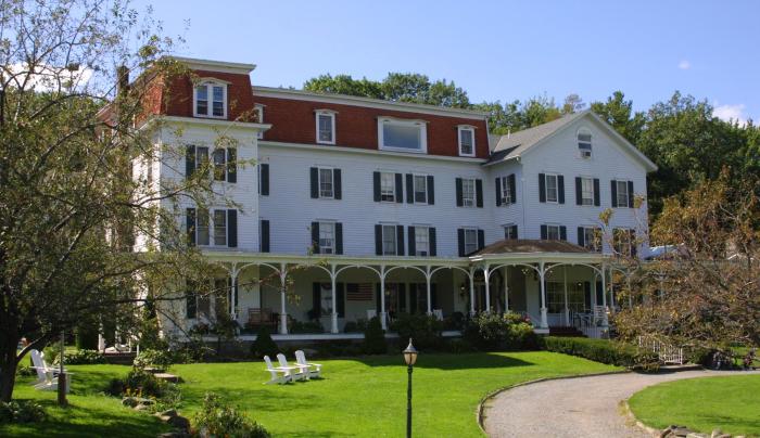 Winter Clove Inn Round Top Ny 12473