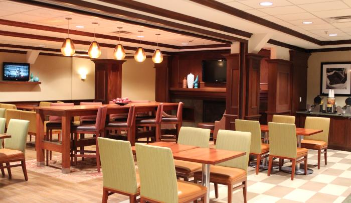 Dining Dining