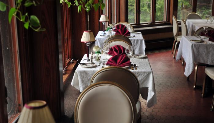 Belhurst-Castle-Geneva-Edgars Belhurst-Castle-Geneva-Edgars