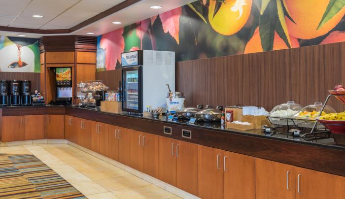 Breakfast Area Breakfast Area