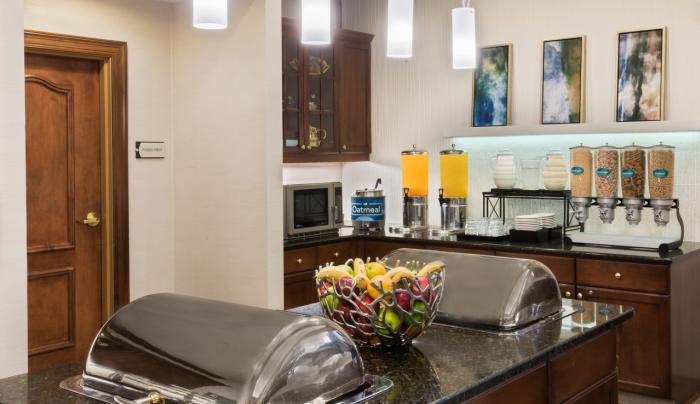 Breakfast Area Breakfast Area