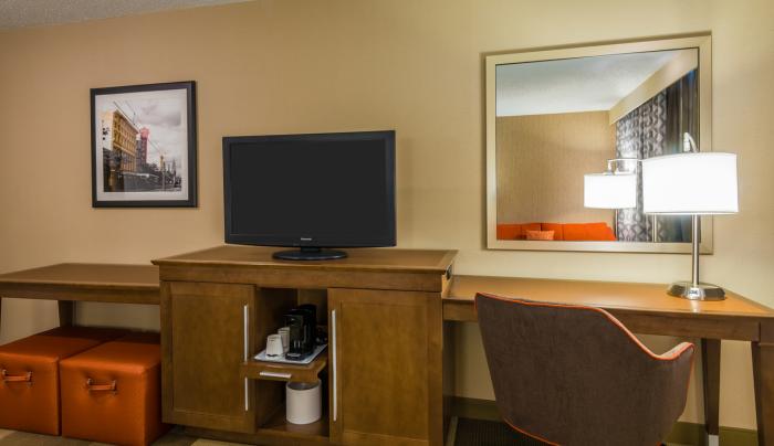 Guest Room TV & Desk Guest Room TV & Desk