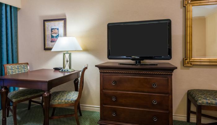Guest Room TV & Desk Guest Room TV & Desk