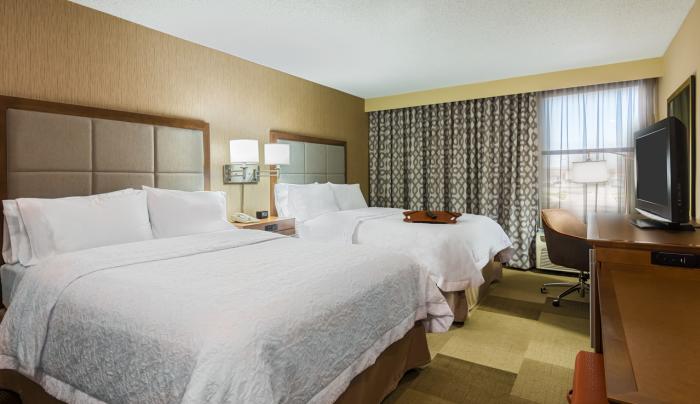 2 Queen Beds 2 Queen Beds