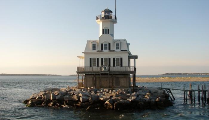 Greenport Lighthouse and Seal Watching Cruise Greenport Lighthouse and Seal Watching Cruise