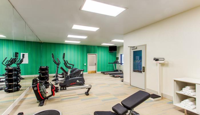 24 Hour Fitness Center 24 Hour Fitness Center