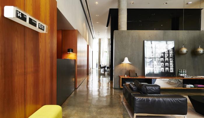 Suite 2 Suite 2
