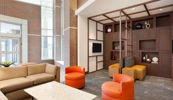 Lobby Seating Lobby Seating