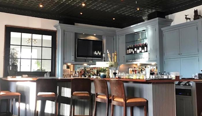 Bar Room Bar Room