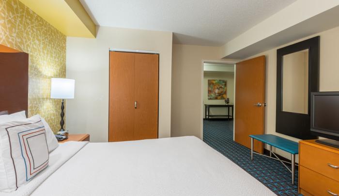 King Suite Bed King Suite Bed