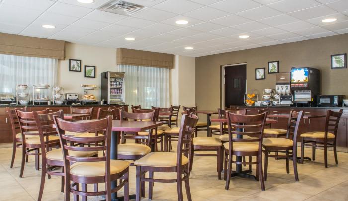 Breakfast Seating Breakfast Seating