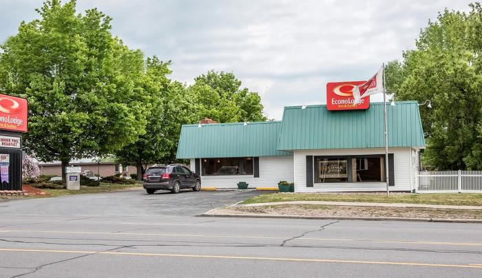 Quality Inn Suites Plattsburgh Ny 12901