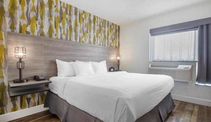 Look Hotel King Room 2 Look Hotel King Room 2