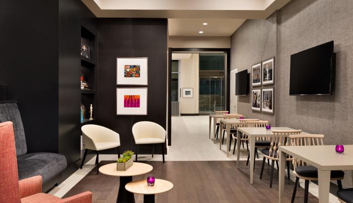 Lobby Seating Area Lobby Seating Area