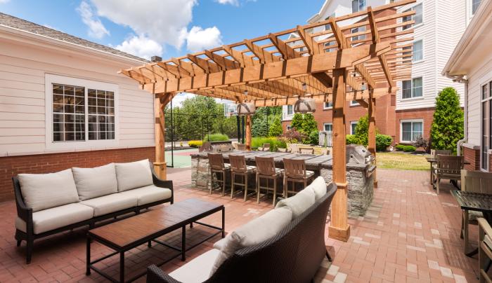Outdoor Patio & BBQ Grills Outdoor Patio & BBQ Grills