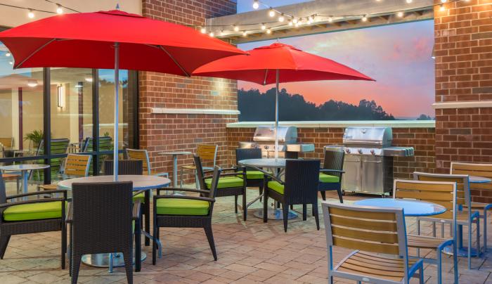 Outdoor Patio & BBQ Grills Outdoor Patio & BBQ Grills