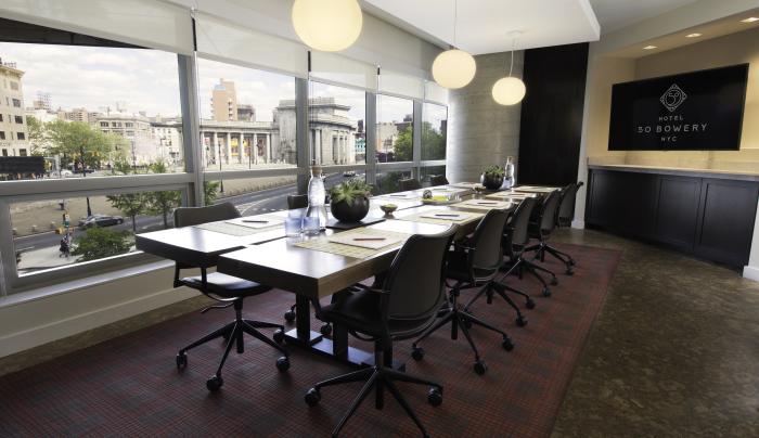 Hotel 50 Bowery - Precious Coral Boardroom Hotel 50 Bowery - Precious Coral Boardroom