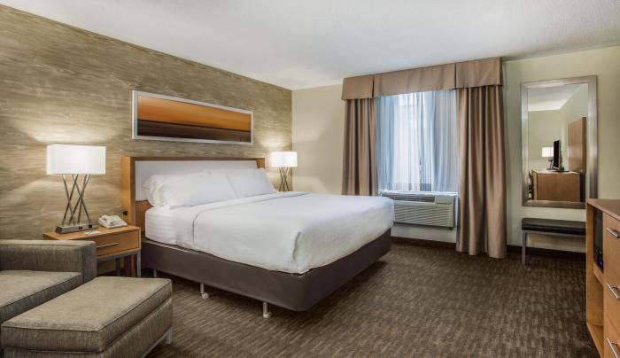 King Guest Room King Guest Room